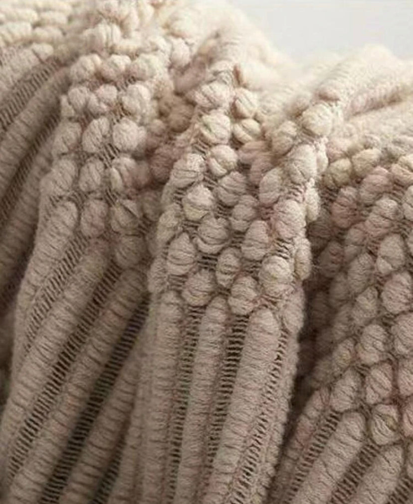 Cosy knitted Throw